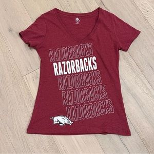 Arkansas Razorbacks V-Neck T-Shirt | Medium